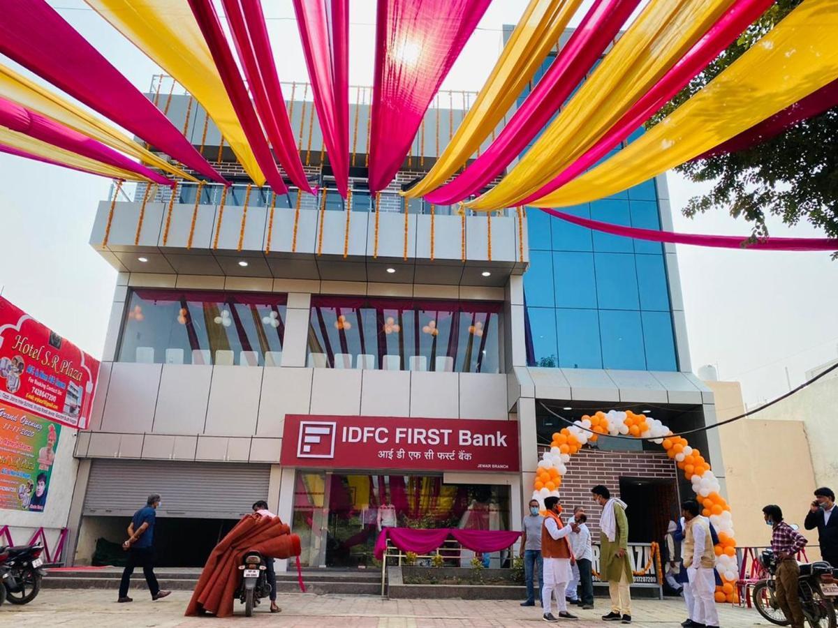S.R Plaza Hotel Khurja Kültér fotó